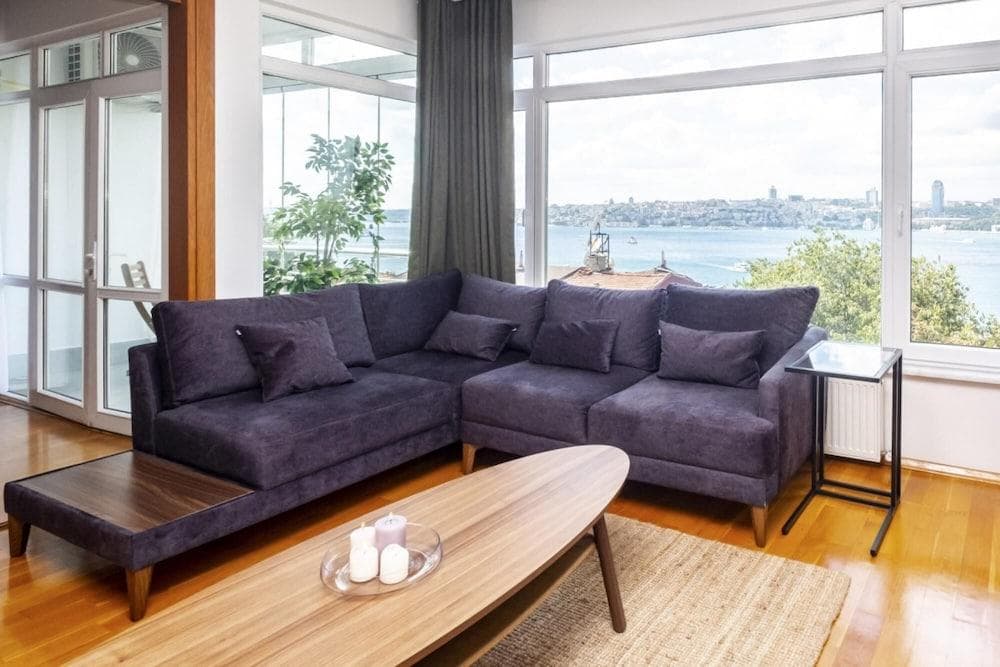 Missafir Apartment with a Panoramic Bosphorus View