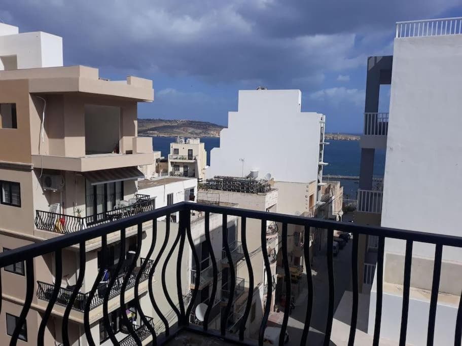 Corner View Apartment