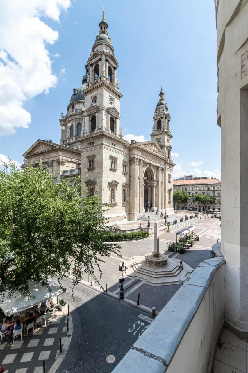 Gm Luxury Suite at Basilica