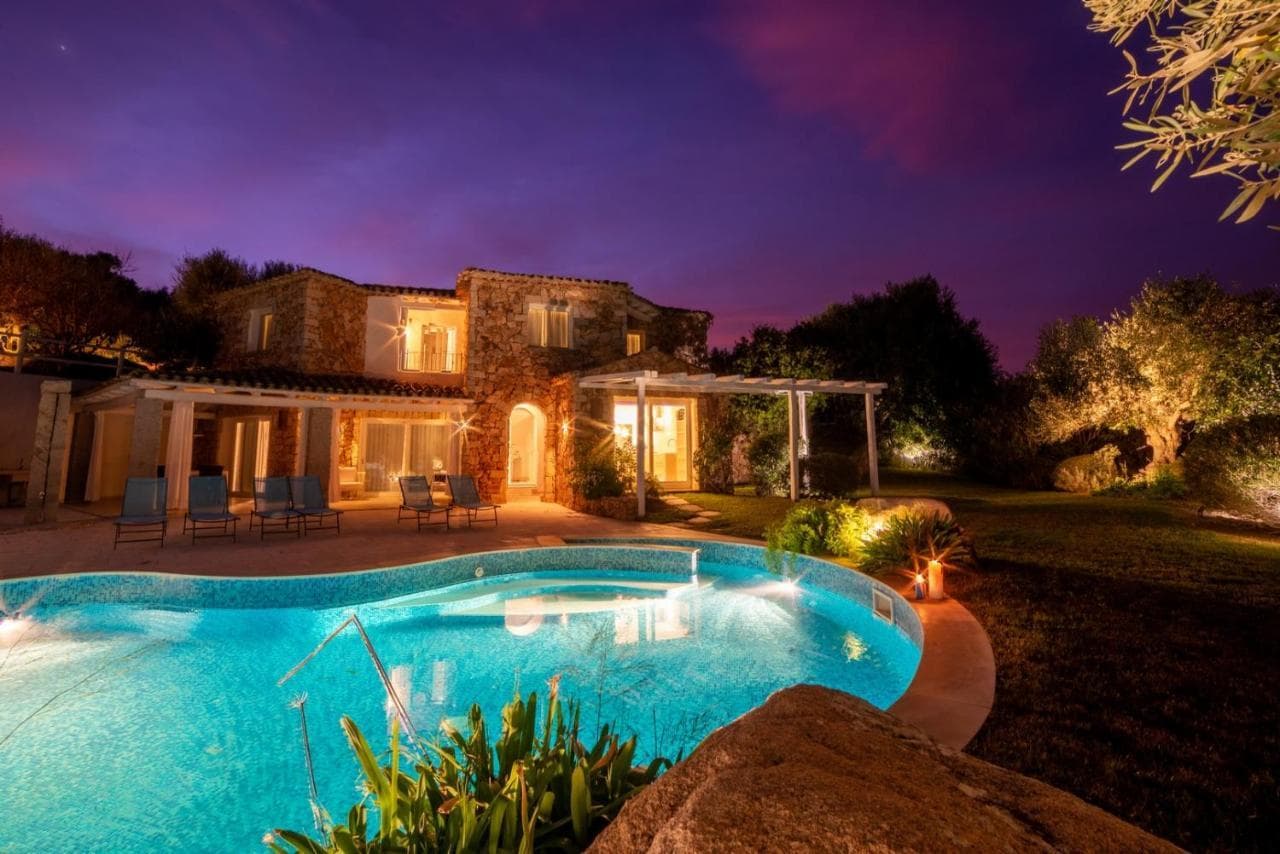 Villa Ginestra Con Piscina E Giardino Privato a 500 Mt Dal Mare
