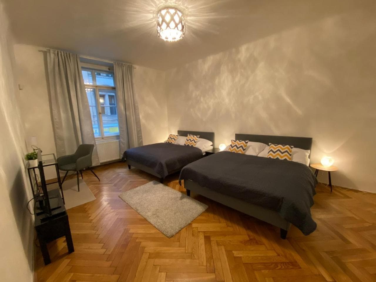 Wenceslas Square Big Apartment