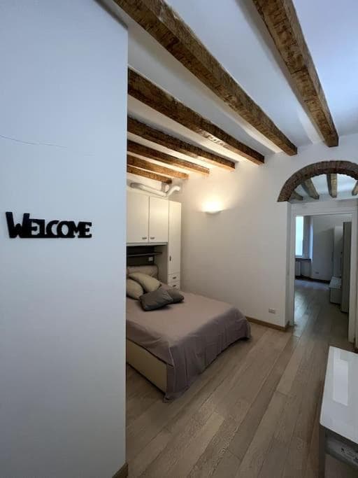 Moderno Appartamento Zona Navigli/Darsena