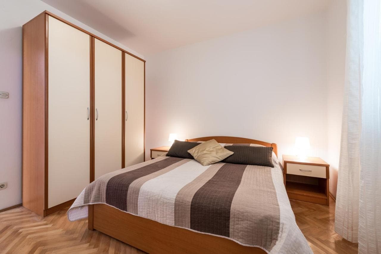 Amazing View Apartment And Rooms Dragan