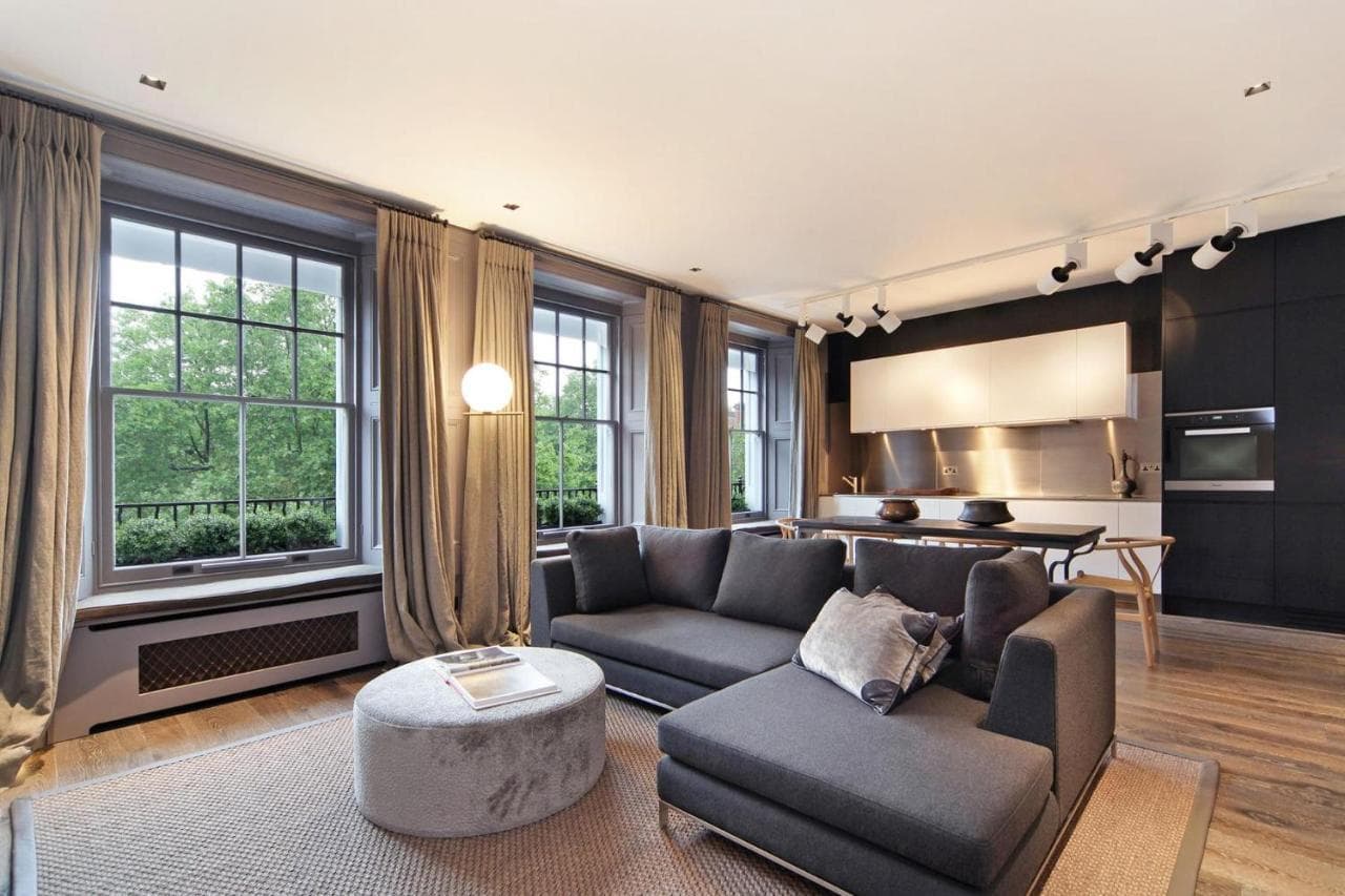 Cadogan Square Luxury 2 Bedroom Apartmentii