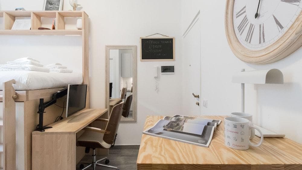 Italianway - Atto Vannucci 15 B