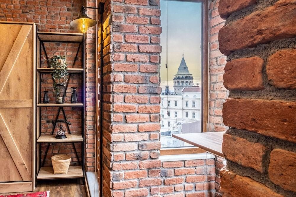 Flat with Galata Tower View Near Sishane Metro