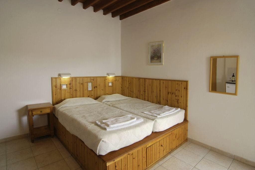 Chrysanthi Hotel - Studios & Apartments Pefkos