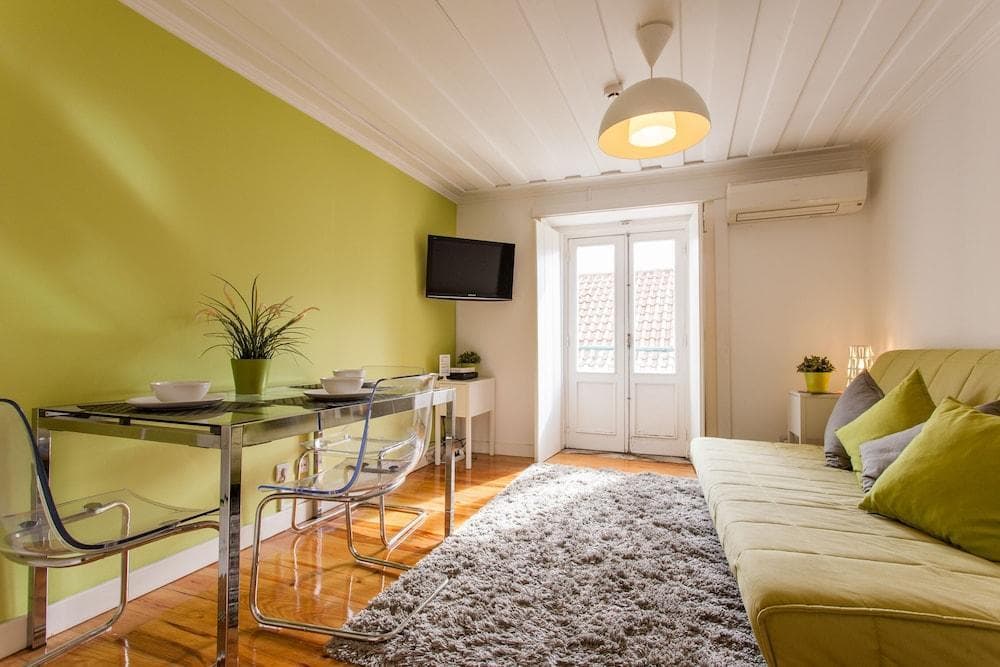 Casa Cara Sotao by All in Lisbon