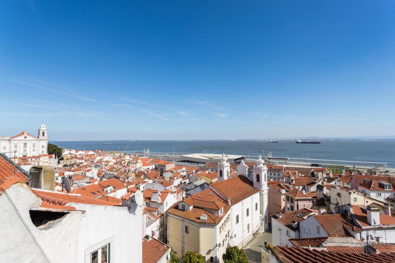 Alfama Loft Studio Loft Apartment W/ River View - by Lu Holidays
