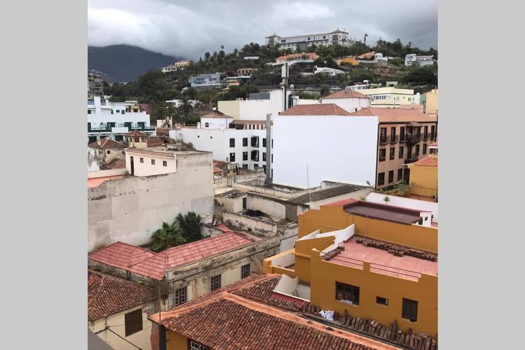 Toplage. Blick. Sauber. Gunstig. Pool. Gepflegt
