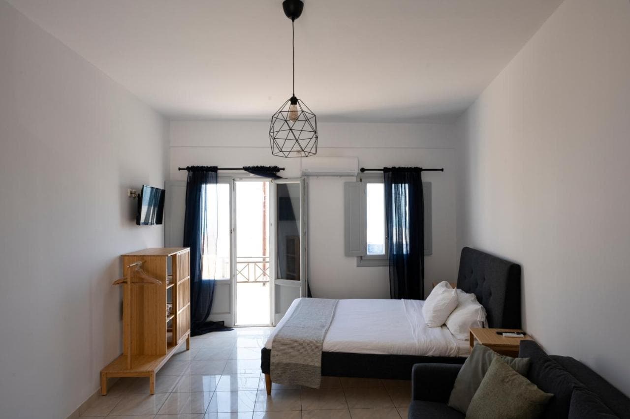 K & G Central Apartments Fira