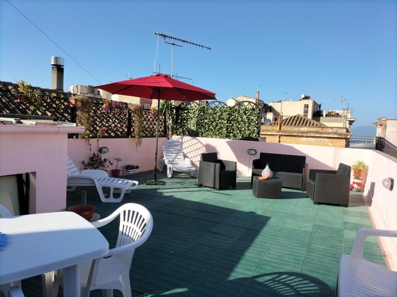 Rosa's Apartment with Terrace