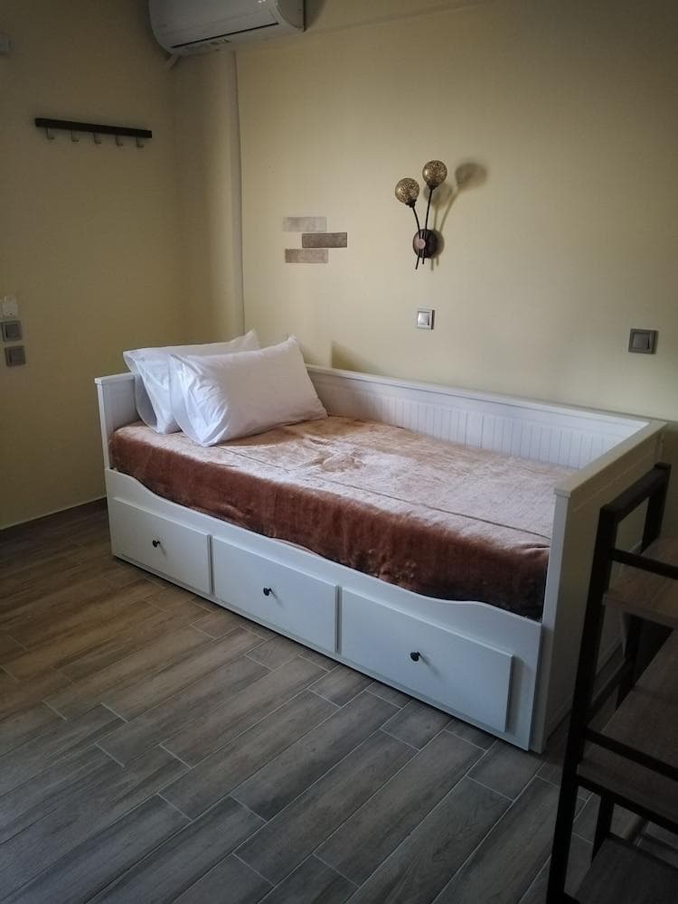 Serafi Cozy Rooms Archaggelos