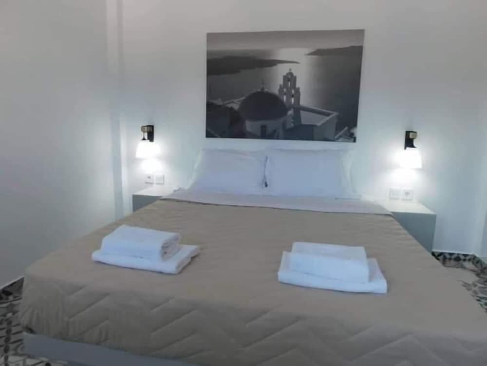Impresionante Fira Rooms