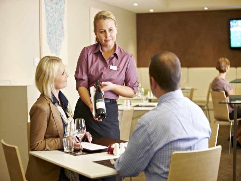 Mercure Sydney Potts Point 2