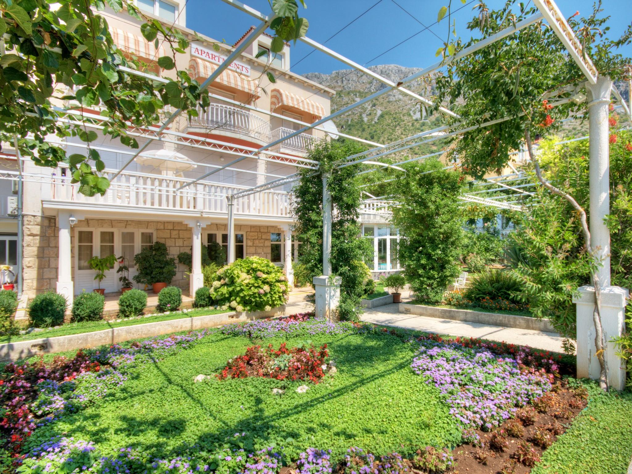 Apartments Cakelic 1