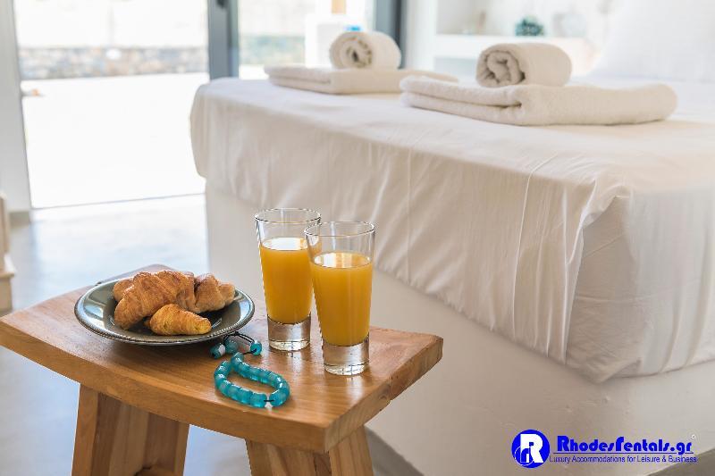 Lindos Seastone Villas 2