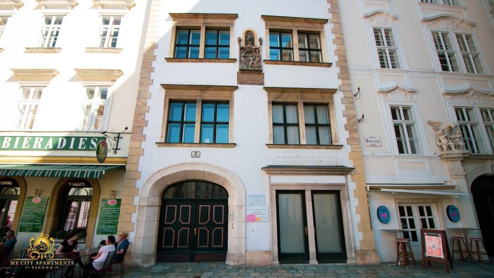 My City Apartments - Prime Location