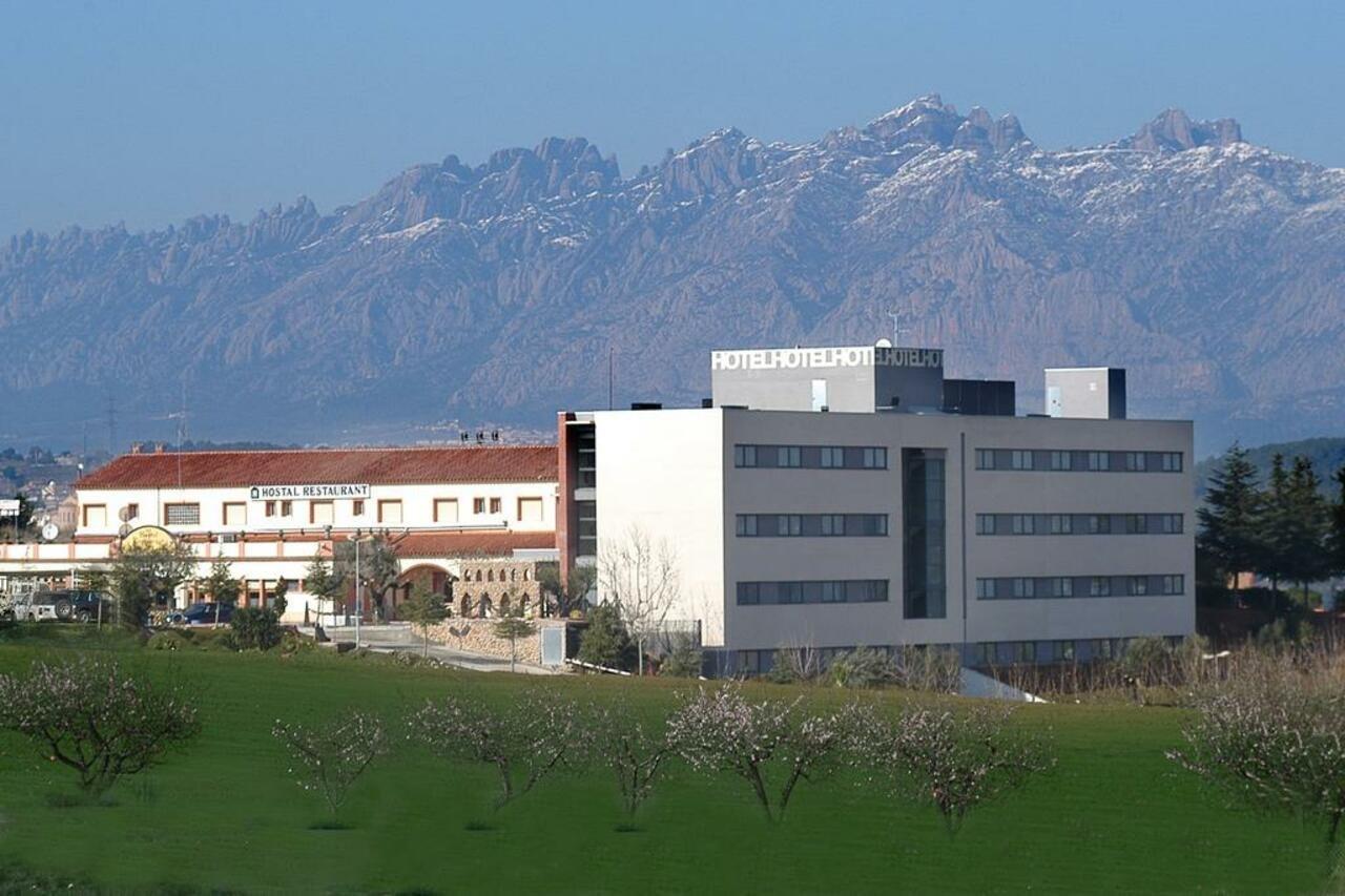 Les Torres Hotel & Hostal