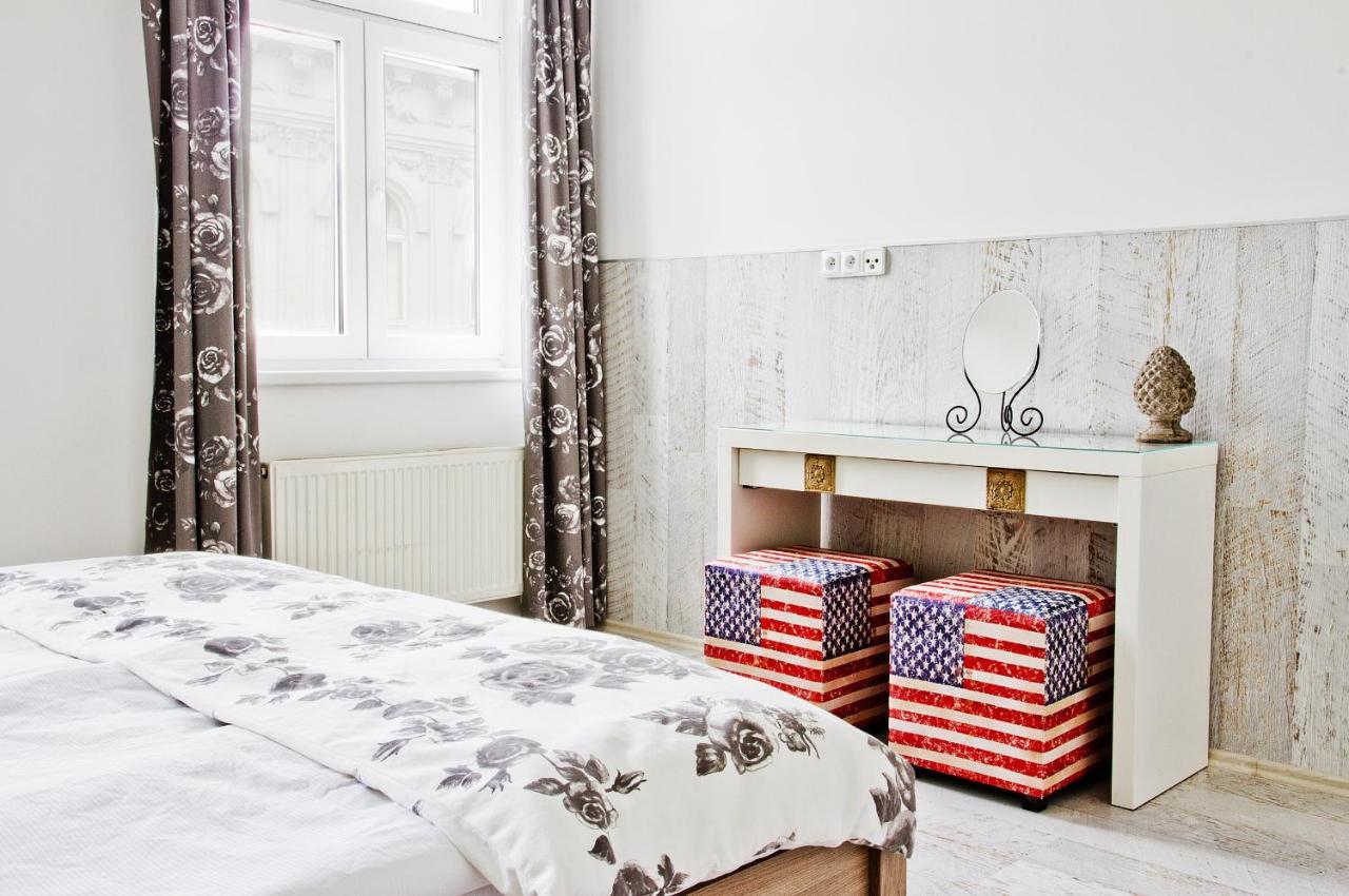 Royal Court Apartments 1