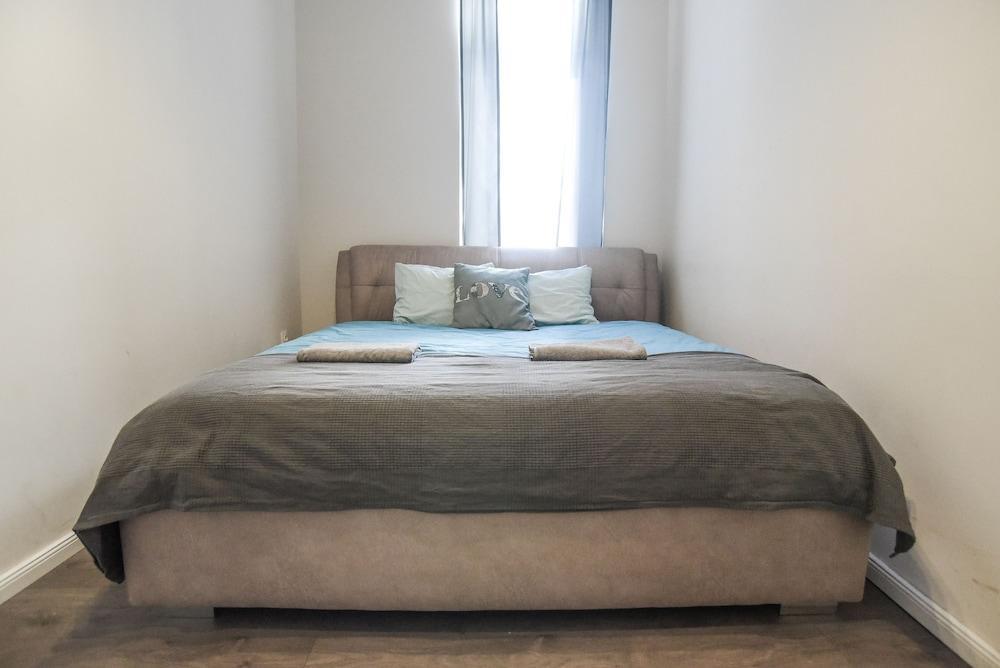 Pelicanstay Next To Budapest Basillica 2