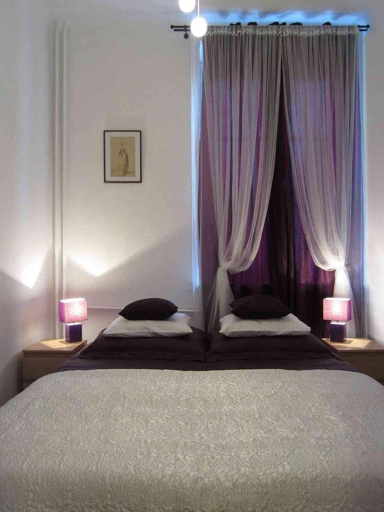 Unique Warsaw Center Apartment 1