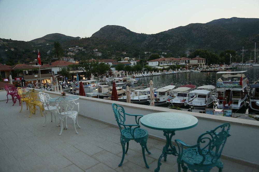 Selimiye Hemena Rooms And Villa 2