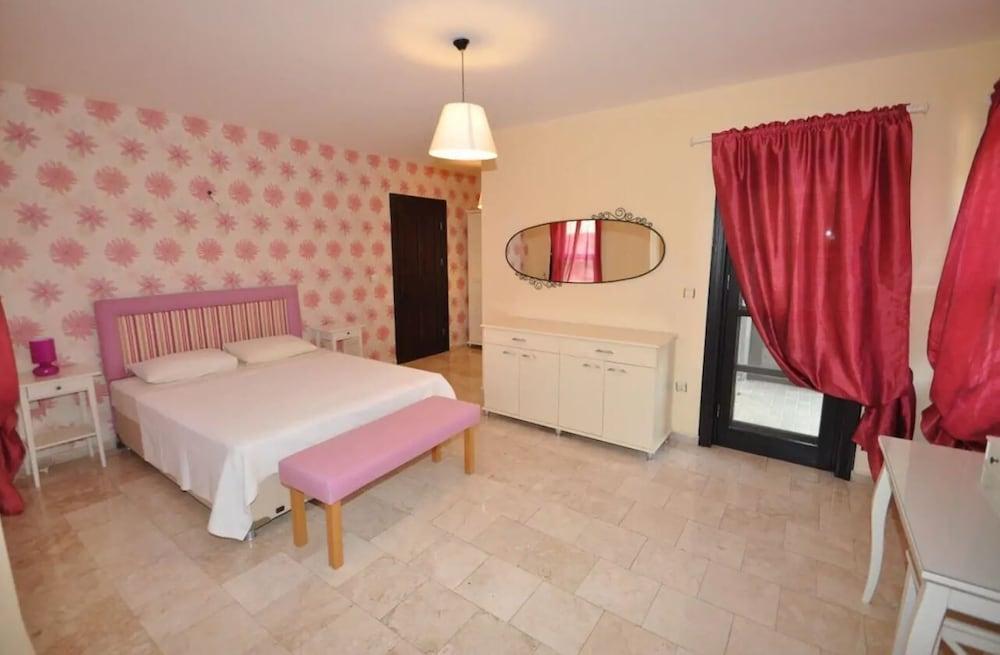 Cleopatra Villas Marmaris 1