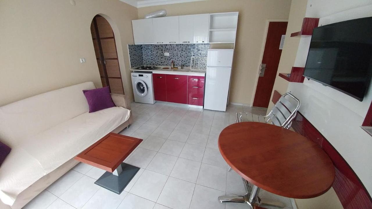 Blue Paradise Apart 1