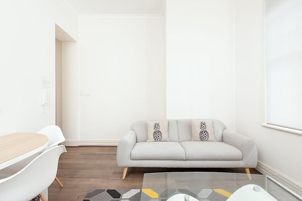 Stunning Sydney Home 10 2