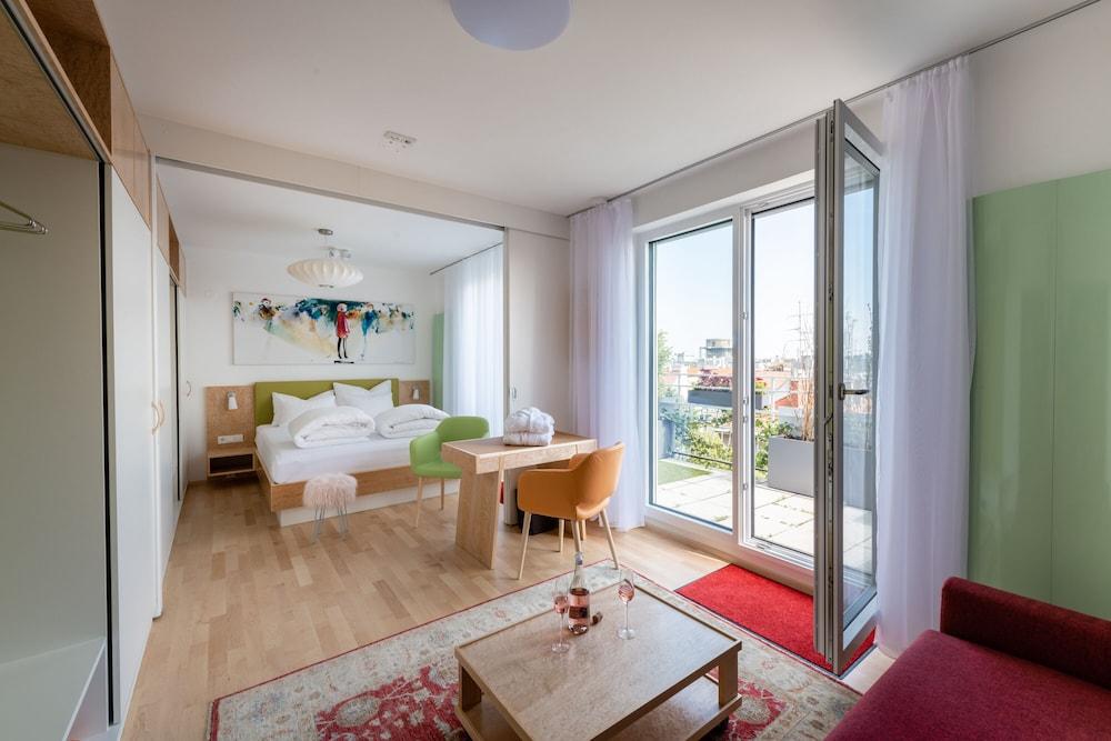 Skyflats Vienna Ring View 2