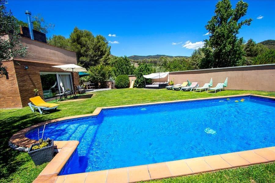 Catalunya Casas Modern And Spacious with Private Pool Close To BCN 2