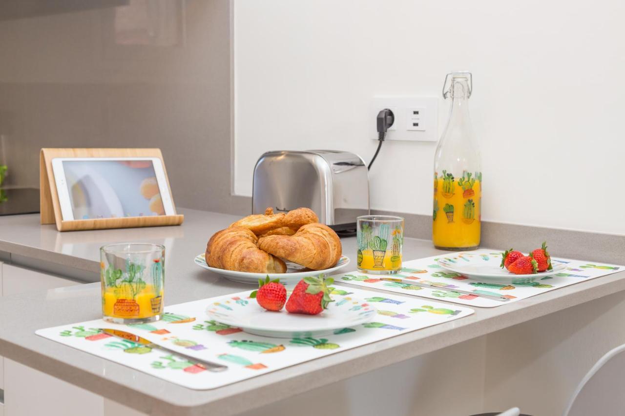 Rambla de Marisol Apartments 1