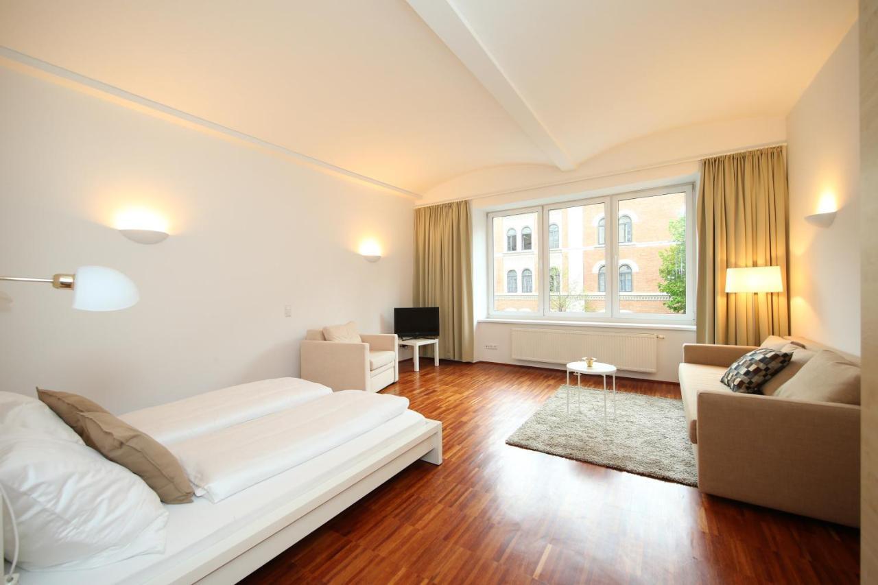 Beautiful Apartment in Vienna's Heart 1