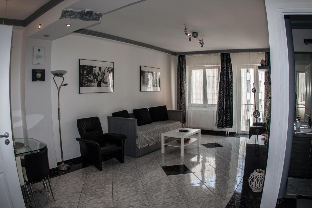 Deak Design Apartment 1