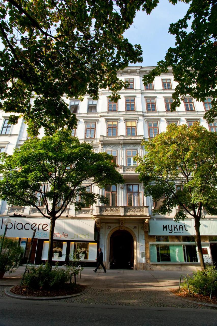 Vca Palais Brambilla 2