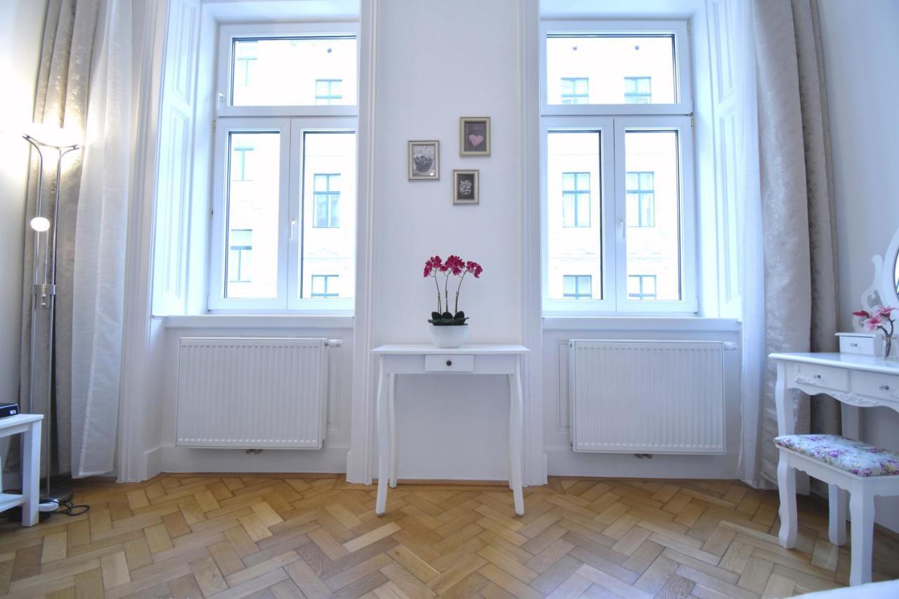 Cosy 3 Room Viennese Flat - 10min To City Center 2