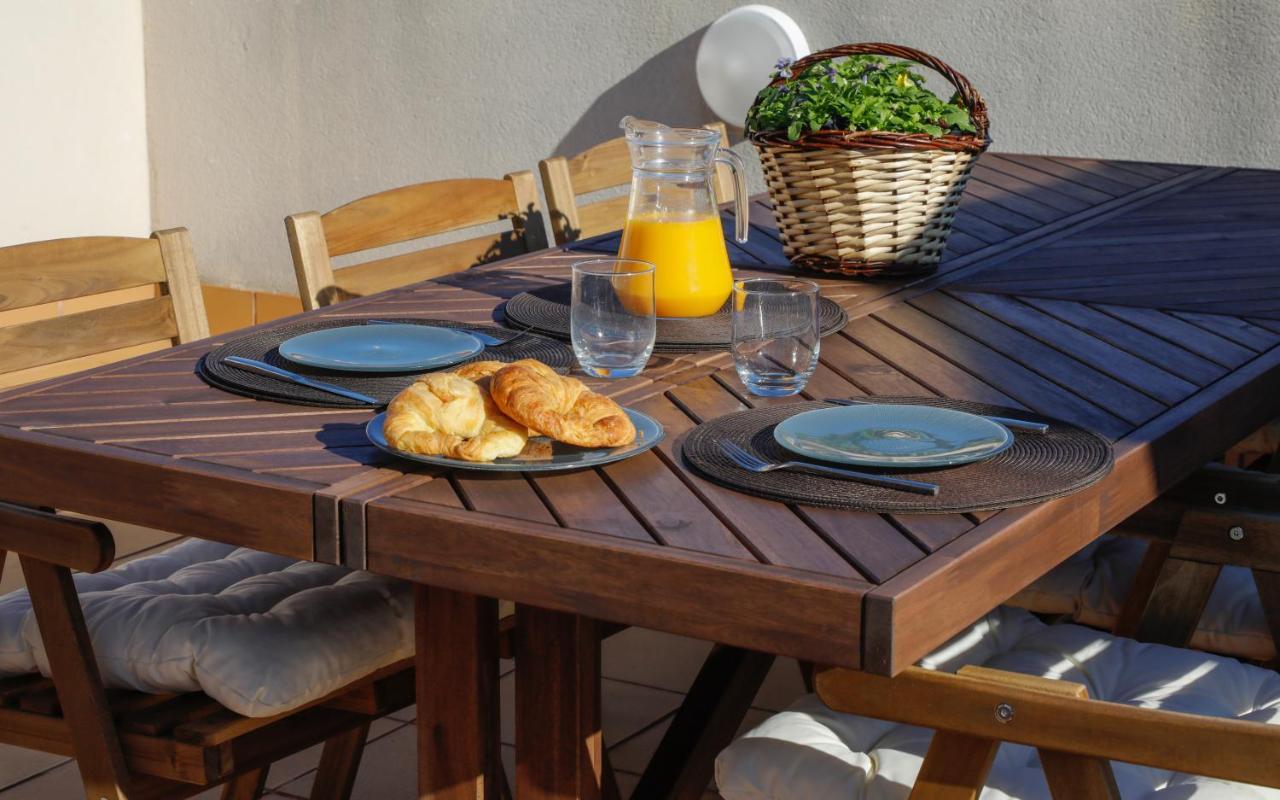 Mediterranean City 2