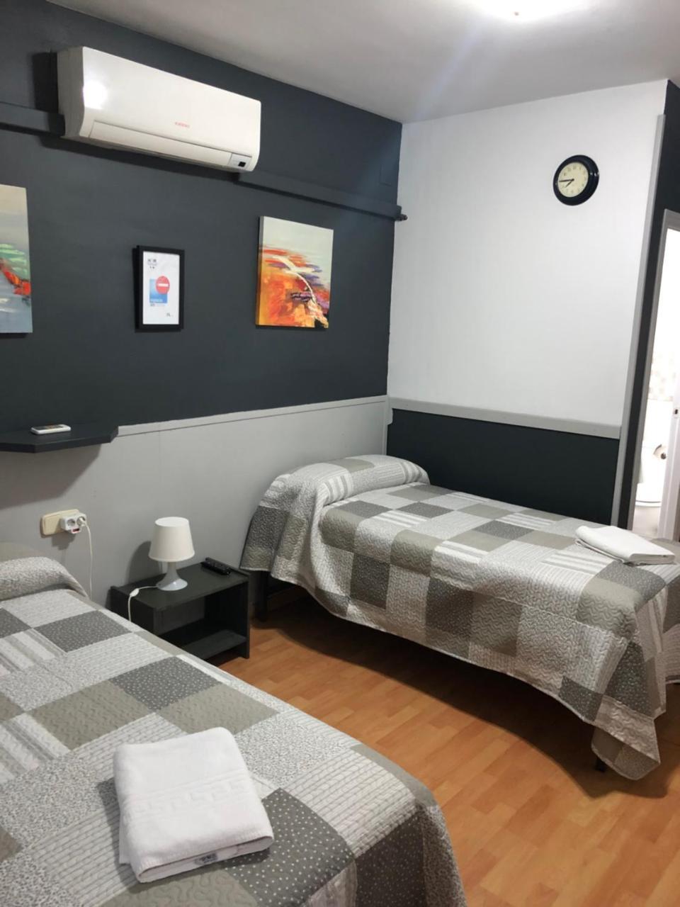 Hostal Avenida Madrid 2