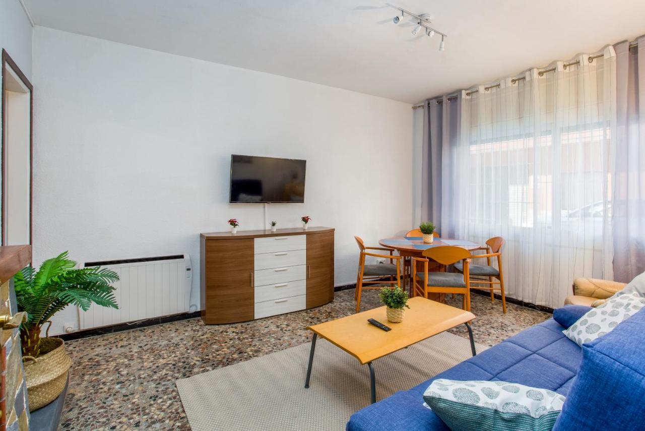 Barcelona Coast Apartment - Only 5 Minutes To the Beach 2