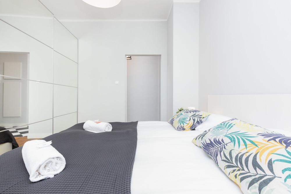 Apartment Warsaw Swietokrzyska 1