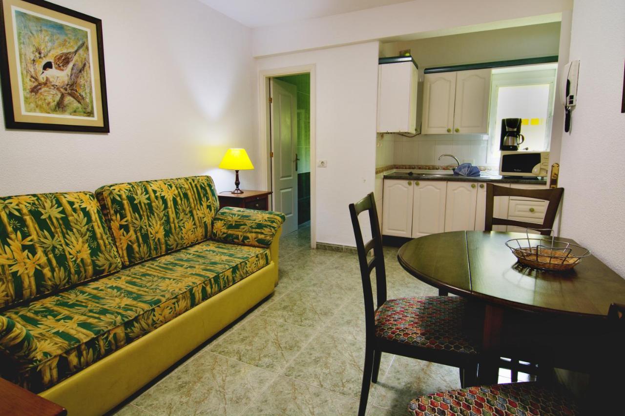 Emma - Los Cristianos 1