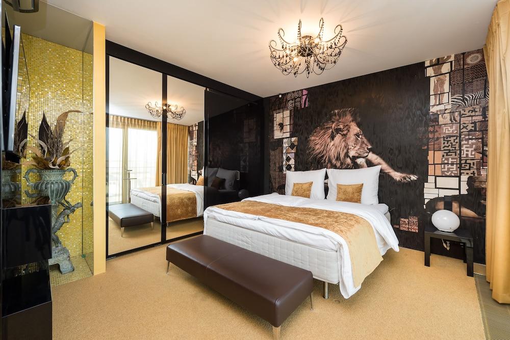 Empirent Grand Central Apartments 2