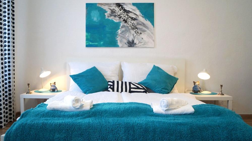 Modern Apartment in the Heart of Vienna 5 2