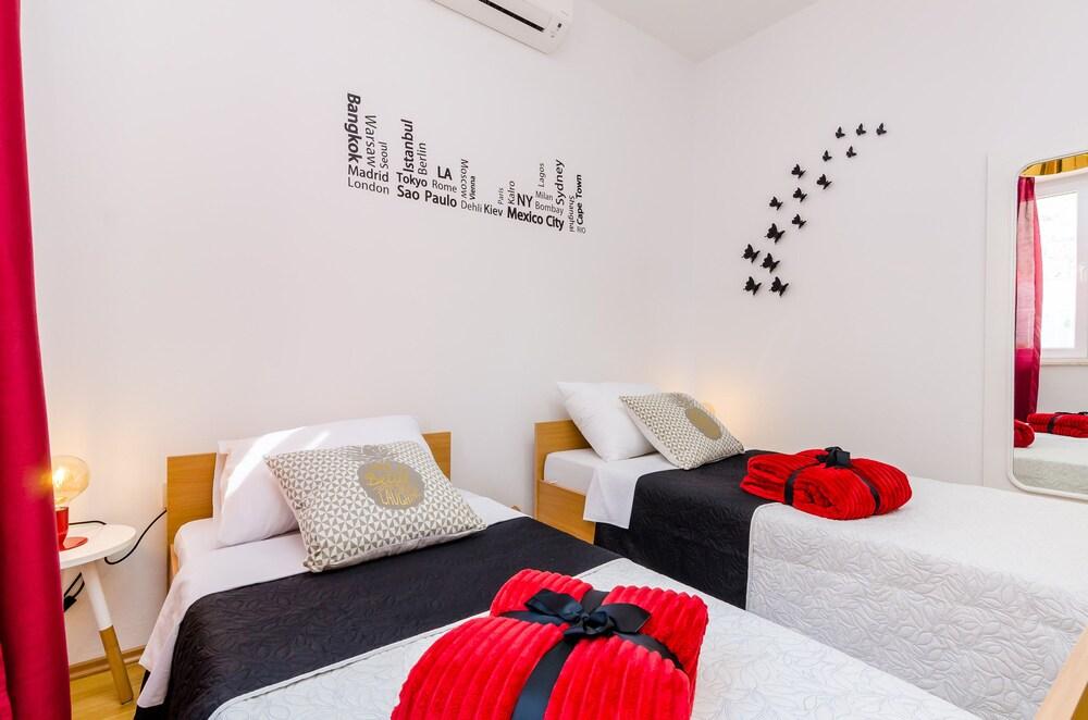 Holiday Home Lungo Mare 2