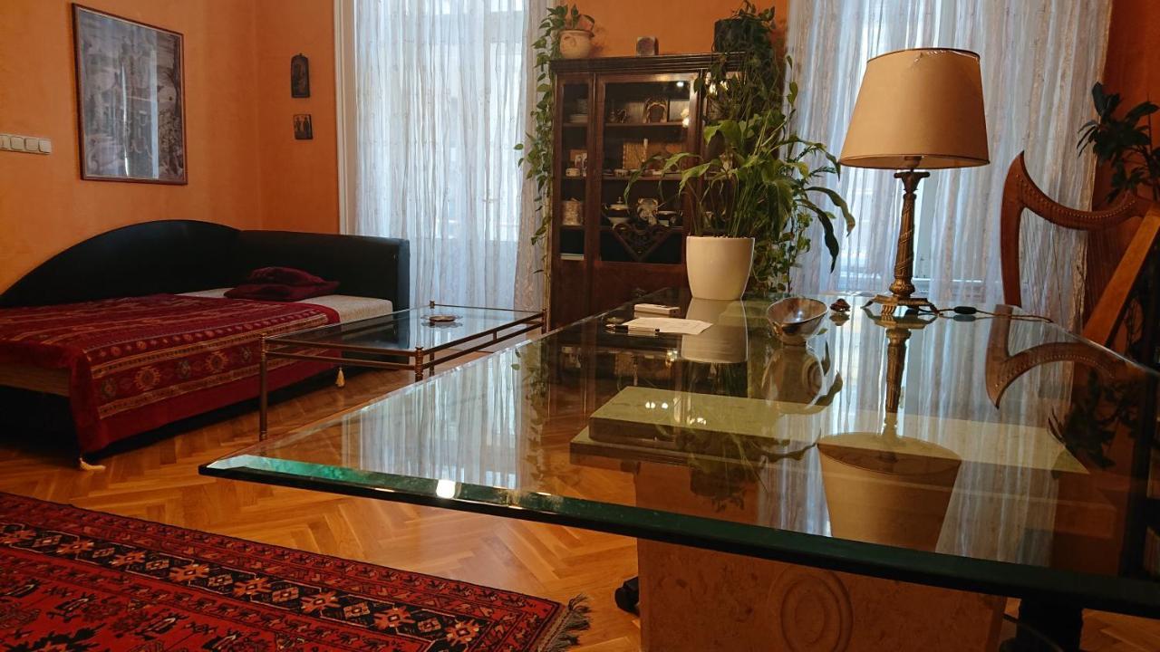 Liberty Square Apartment