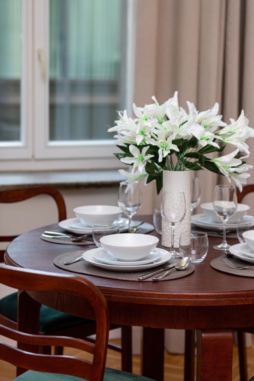 Apartments Warsaw Boduena by Renters Prestige 1