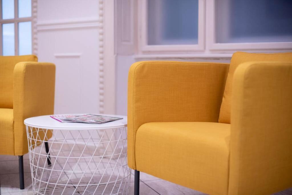 Best Located, 150 M2 5 Bedrooms Apt., 2