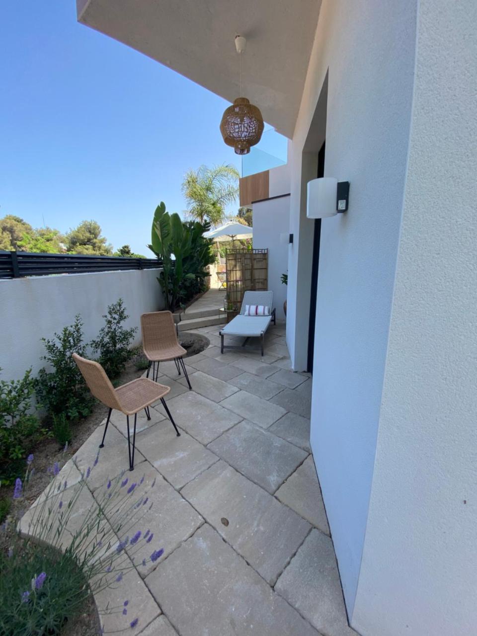 Cosy Studio with Terrace And Kitchen