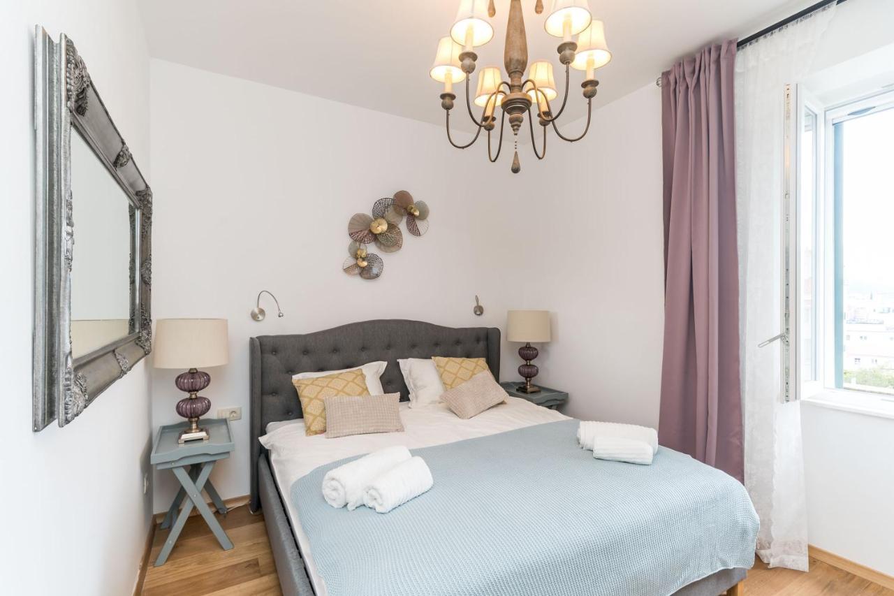 Windrose Apartment 2